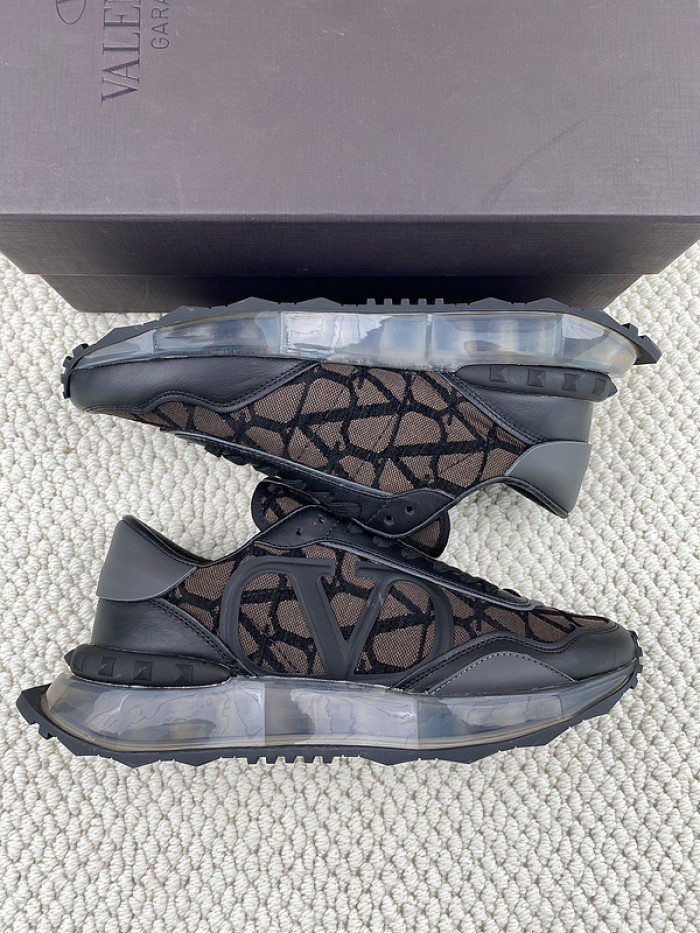 VALENTINO GARAVANI SNEAKER