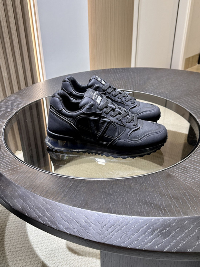 VALENTINO GARAVANI SNEAKER