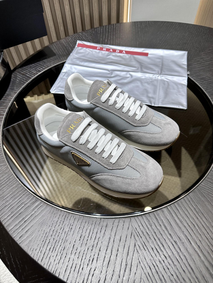 PRDA Sneaker
