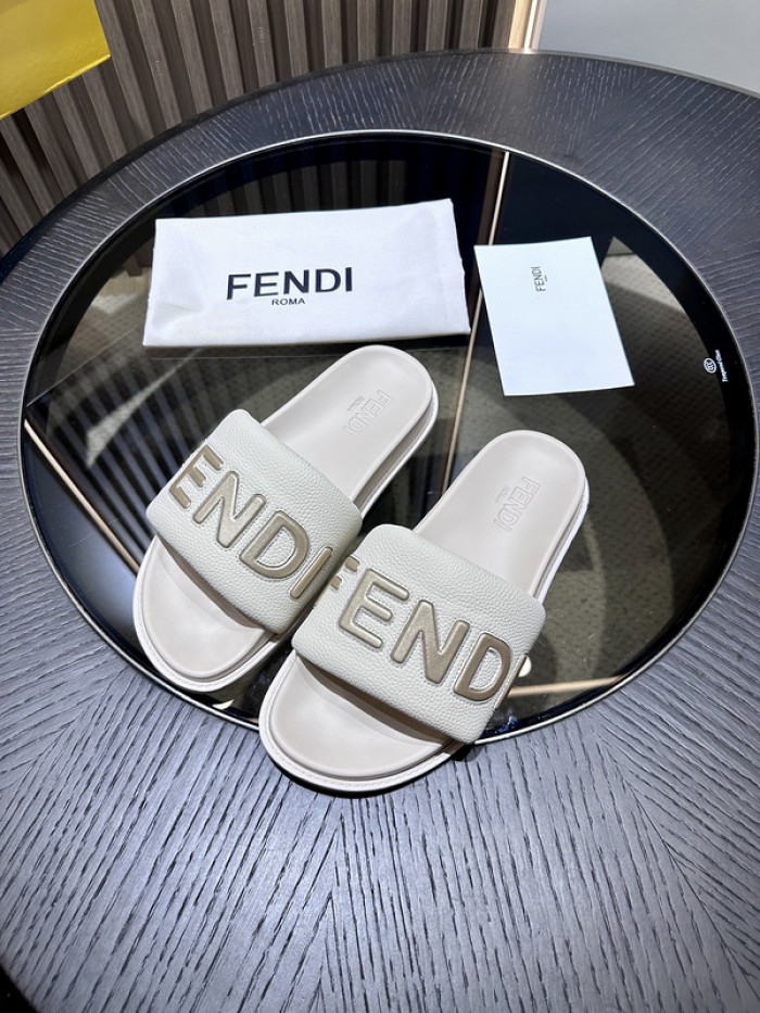 F**di sandal