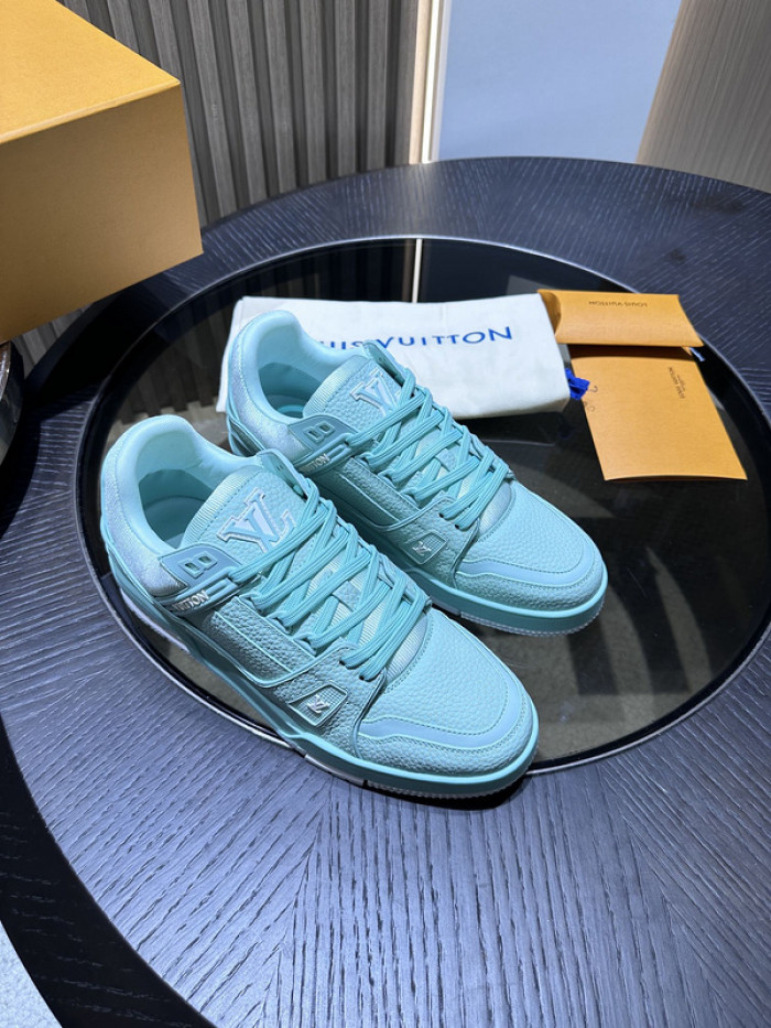 LUSV SNEAKERS