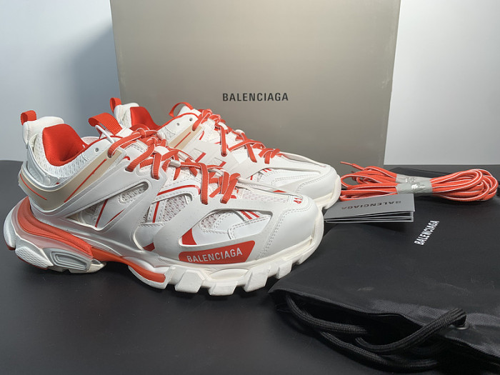 BALCIA Track SNEAKER