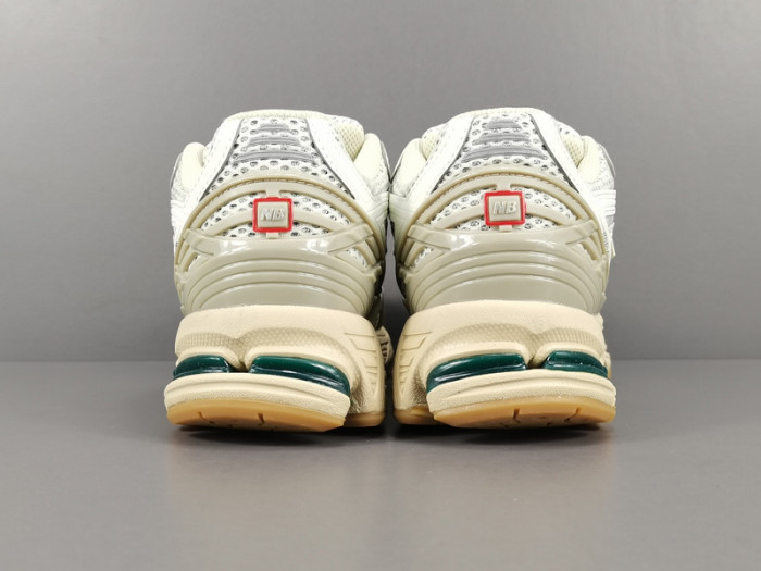New Balance 1906R "White & Green" M1906RQ