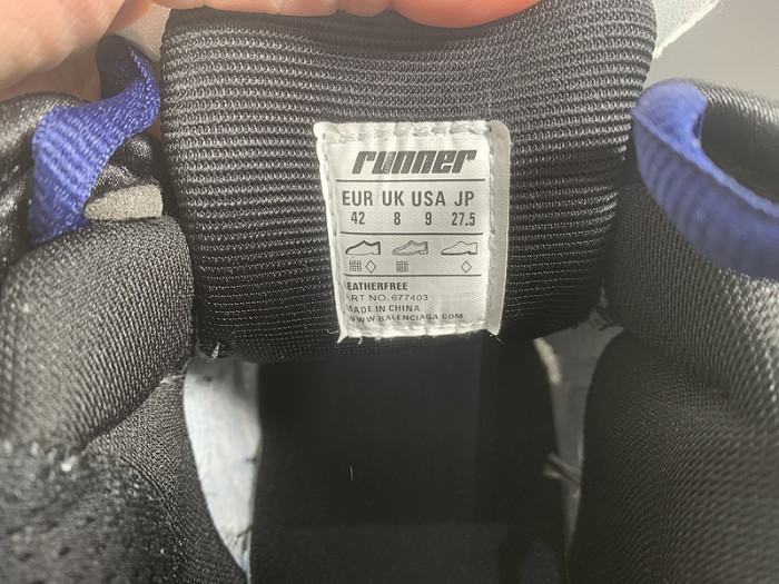 BALCIA RUNNER SNEAKER