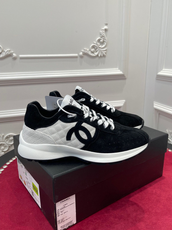 CHNL Sneaker