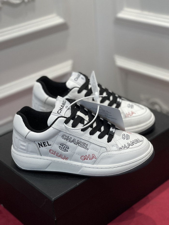 CHNL Sneaker