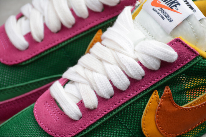 Nike LD Waffle x sacai "Pine Green" BV0073-301