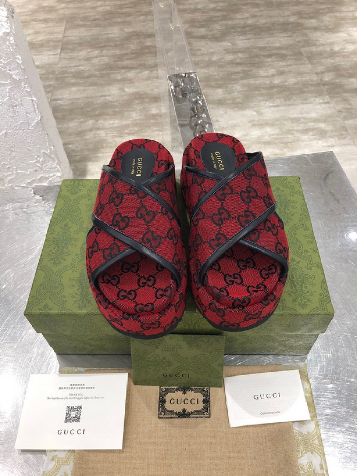 GCI GG Slide Sandal