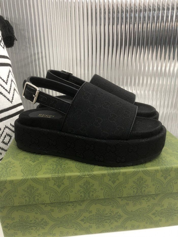 GCI GG Slide Sandal