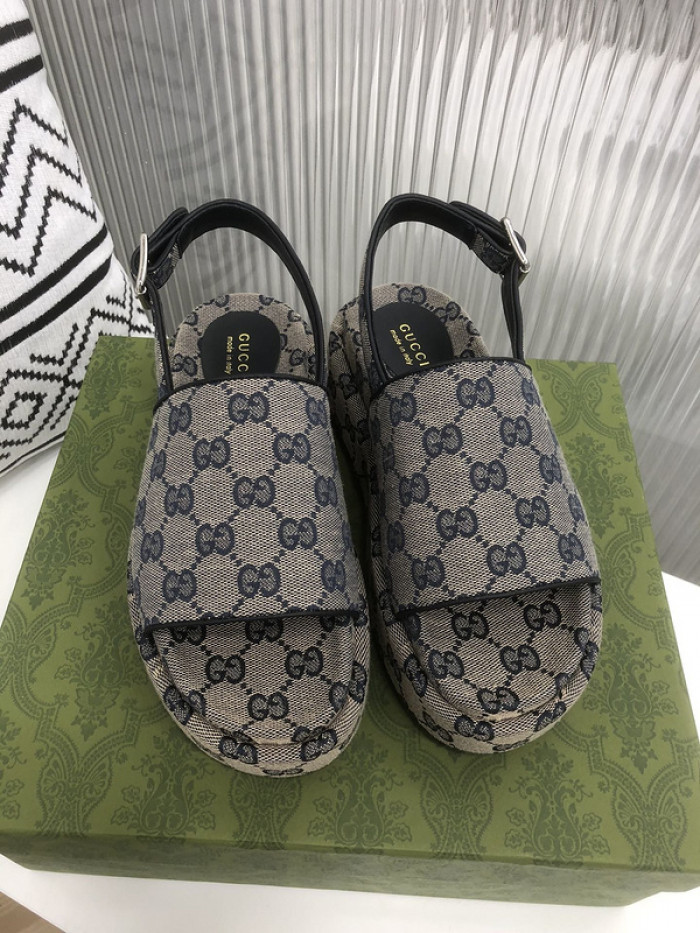 GCI GG Slide Sandal