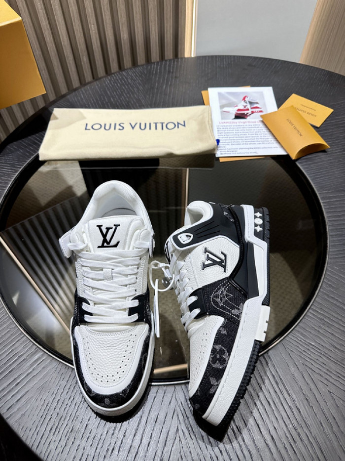 LUSV SNEAKERS