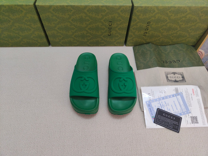 GCI GG Slide Sandal