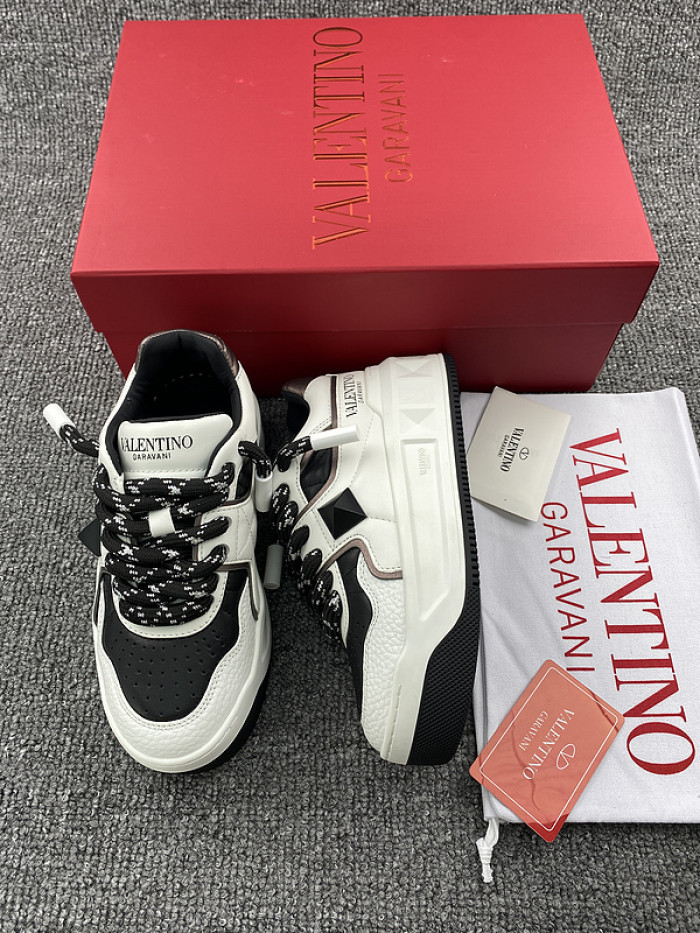 VALENTINO GARAVANI SNEAKER