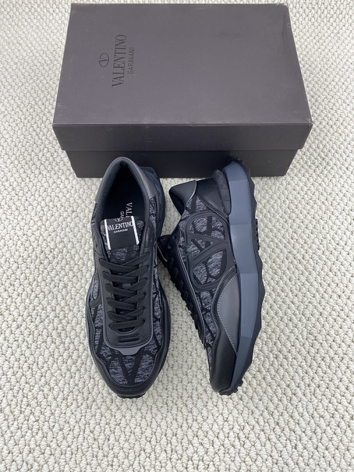 VALENTINO GARAVANI SNEAKER