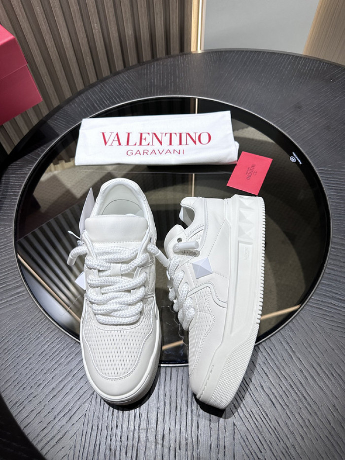 VALENTINO GARAVANI SNEAKER