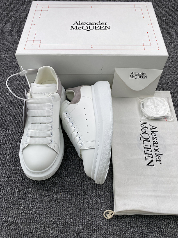 ALEXMQ Sneakers
