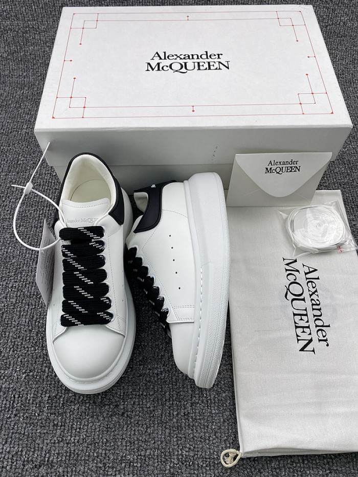 ALEXMQ Sneakers