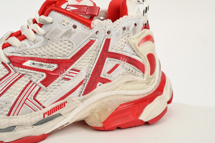 BALCIA RUNNER SNEAKER