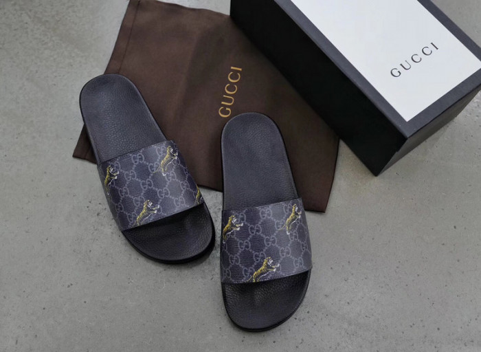 GCI GG Slide Sandal