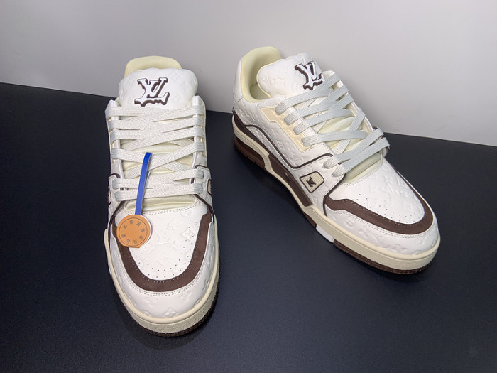 LUSV SNEAKERS