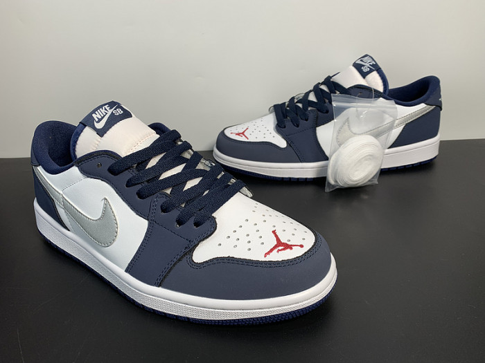 Air Jordan 1 Low SB 