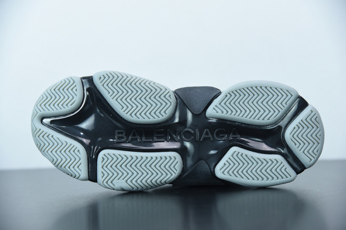 BALCIA Triple S Sneaker