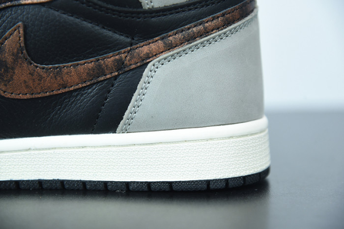 Air Jordan 1 High OG “Patina” 555088-033