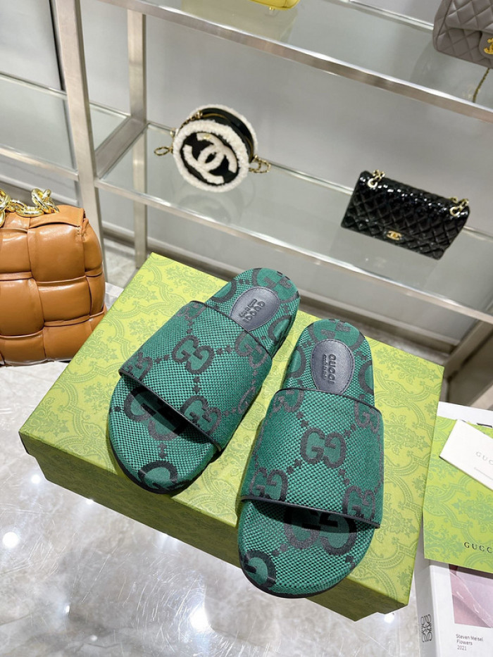 GCI GG Slide Sandal