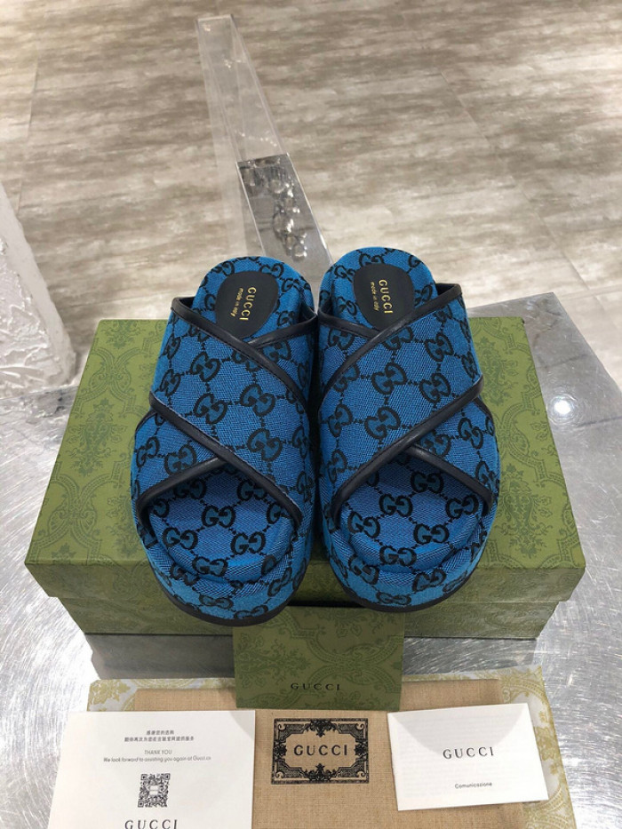 GCI GG Slide Sandal