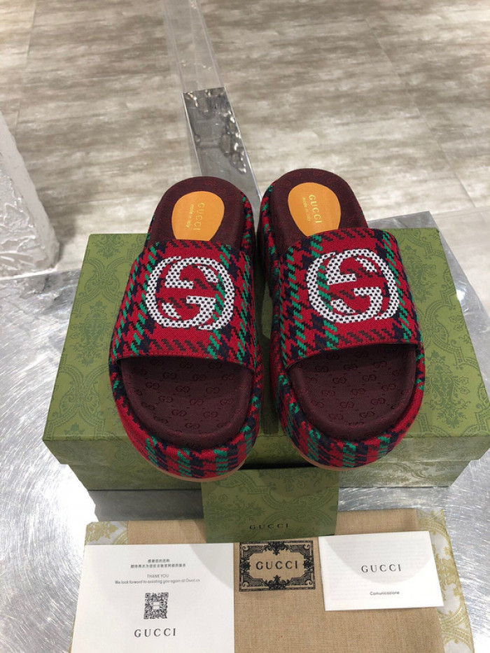GCI GG Slide Sandal