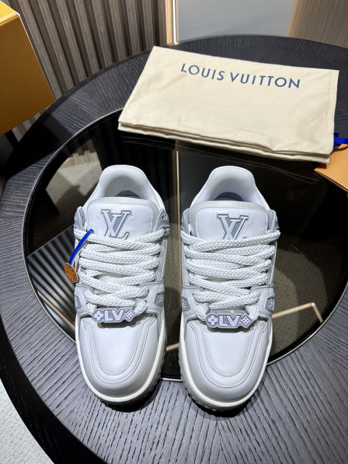 LUSV SNEAKERS