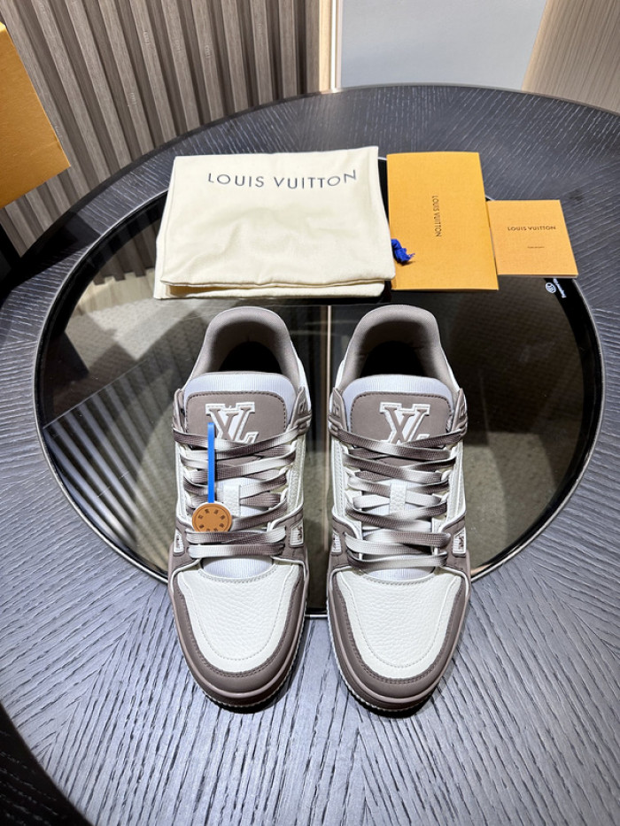 LUSV SNEAKERS