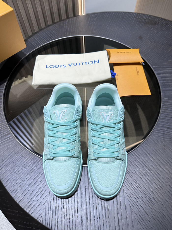 LUSV SNEAKERS
