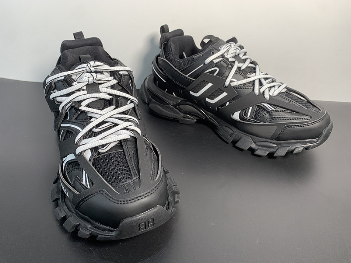 BALCIA Track SNEAKER