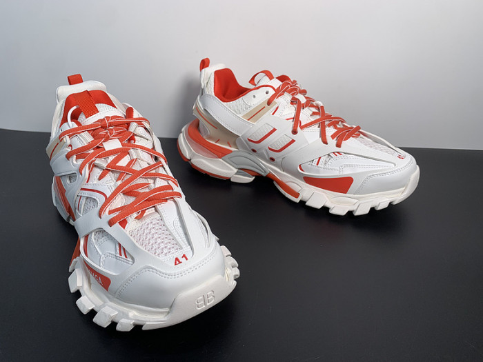 BALCIA Track SNEAKER