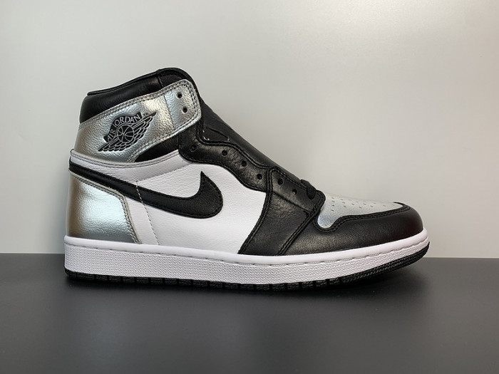 Air Jordan 1 Retro High OG Silver Toe CD0461-001