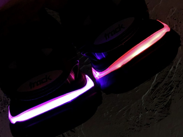 BALCIA Track SNEAKER (LED)