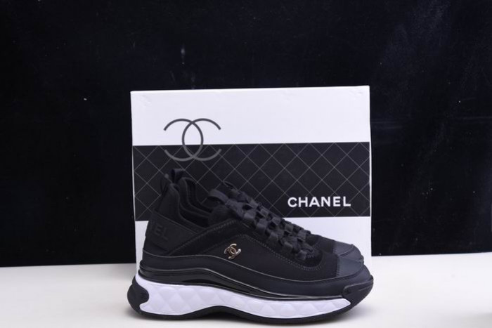 CHNL Sneaker
