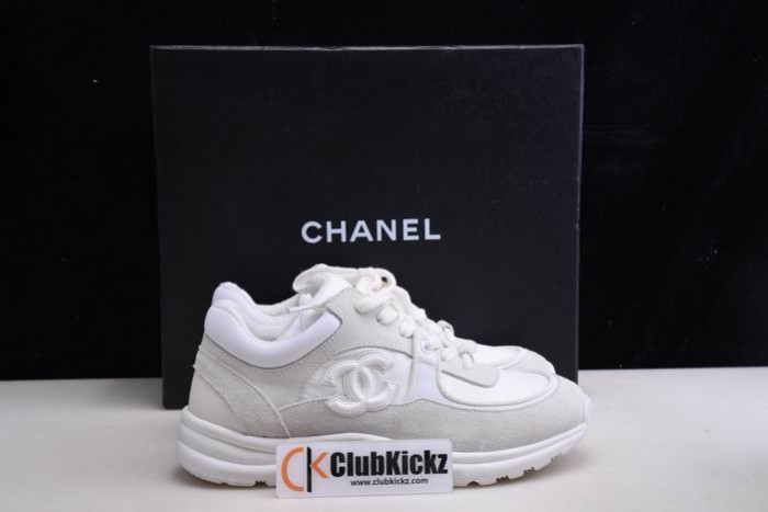 CHNL Sneaker