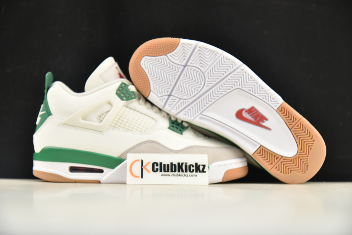 Jordan 4 Retro SB Pine Green - DR5415-103