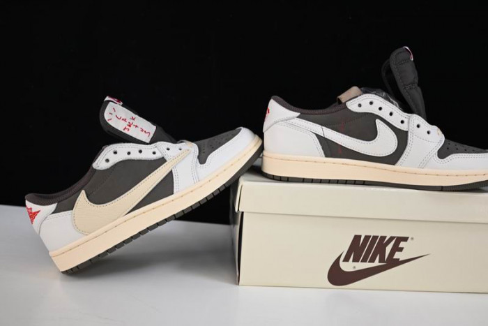 Air Jordan 1 Travis Scott Low DM7866-162