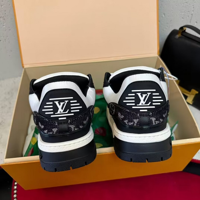 LUSV SNEAKERS